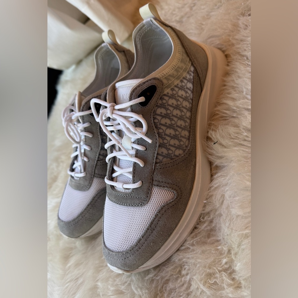 Men’s Dior b25 runner sneakers size 44